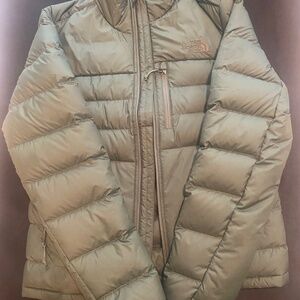 The North Face puffer jacket ‘green’ size xs